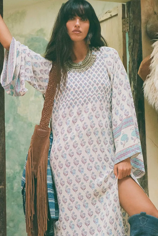 bohemian_royale_empress_g_1-1.webp Dusk Bohemian Royale Empress Gown Cheap