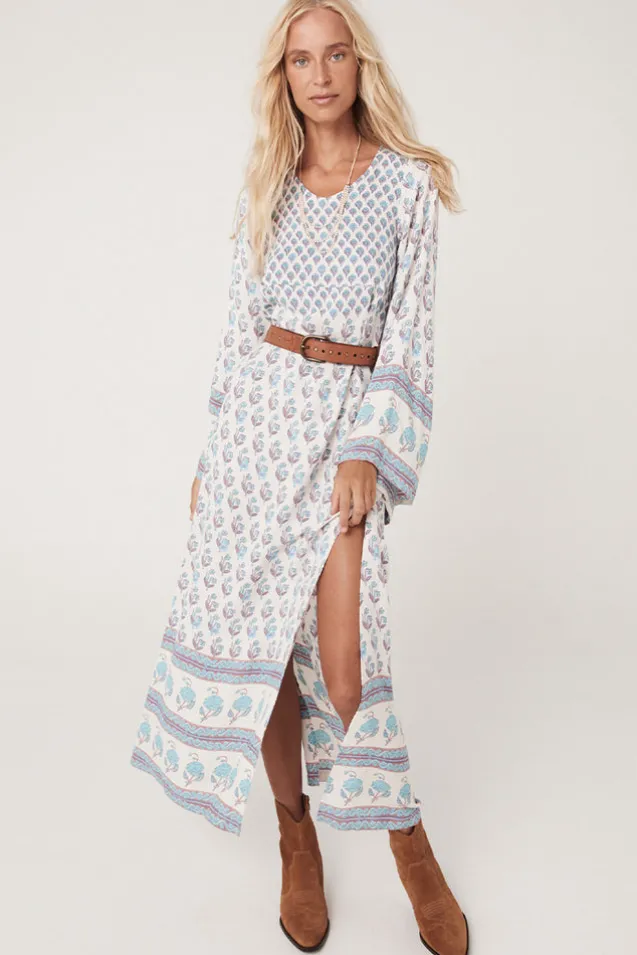 bohemian_royale_empress_g_2-1.webp Dusk Bohemian Royale Empress Gown Cheap