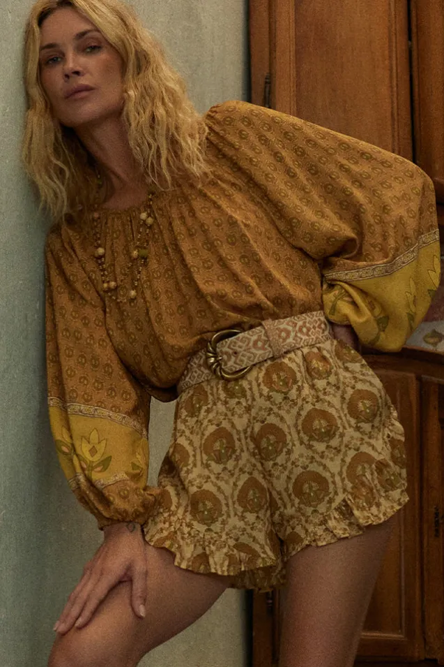 chateau_blouse_1-1.webp Champagne Chateau Blouse Clearance