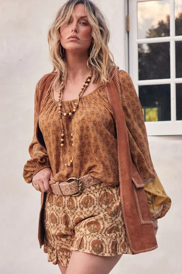 Champagne Chateau Blouse Store
