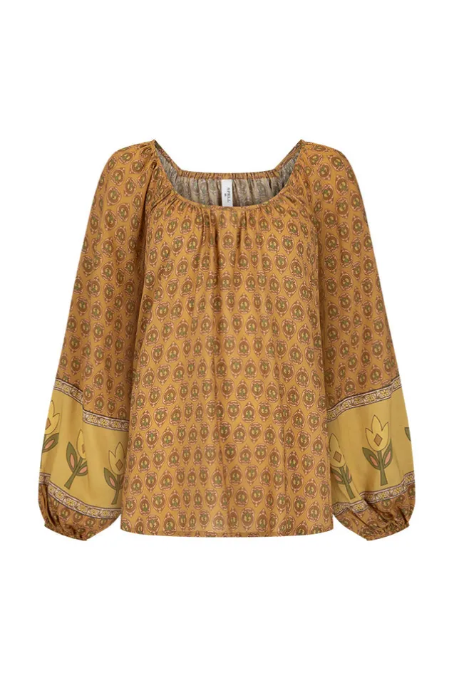 chateau_blouse_7-1.webp Champagne Chateau Blouse Clearance