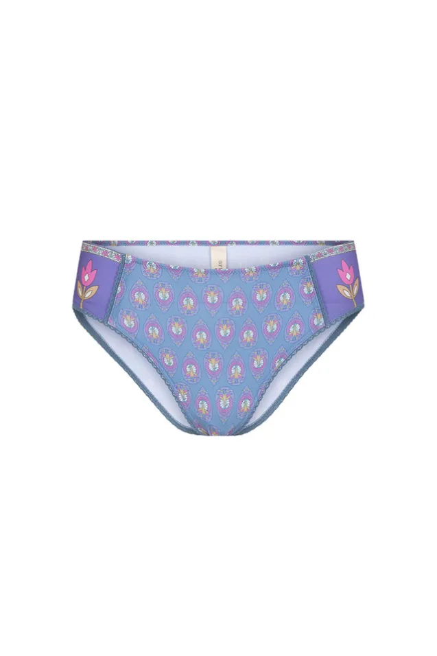 chateau_brief_5-2.webp Lavender Chateau Brief Clearance