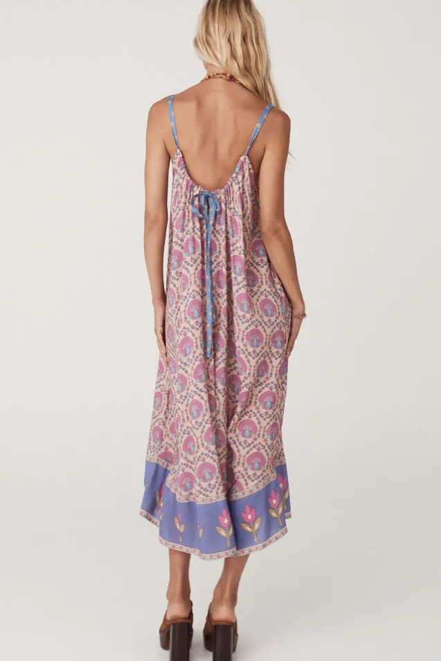 chateau_strappy_midi_dres_7.webp Lavender Chateau Strappy Midi Dress Best