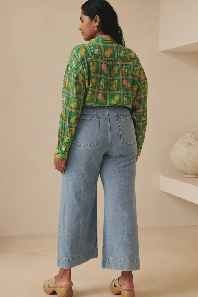 classic_denim_cropped_jea_2-1.webp Sun Washed Blue Classic Denim Cropped Jeans Discount