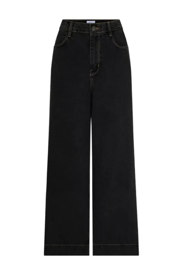 Vintage Black Classic Straight Leg Jean Store