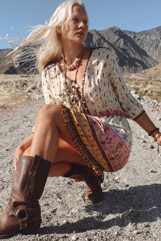 desert_wanderer_playdress_3.webp High Noon Desert Wanderer Playdress Online