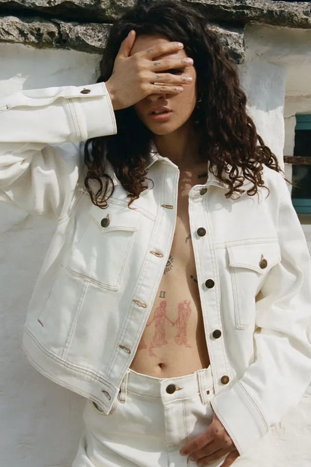 eve_denim_jacket_0-4.webp Salt Eve Denim Jacket Fashion