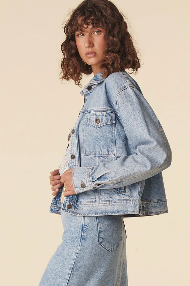 eve_denim_jacket_3-1.webp Sun Washed Blue Eve Denim Jacket Shop