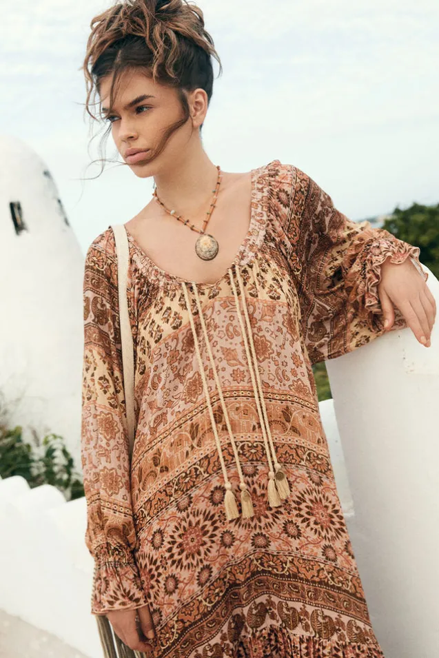 lovers_beach_maxi_dress_2.webp Mauve Lovers Beach Maxi Dress Store