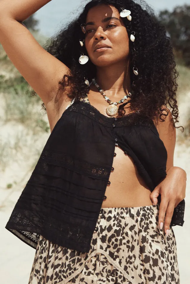 teodora_cami_3.webp Black Teodora Cami Shop